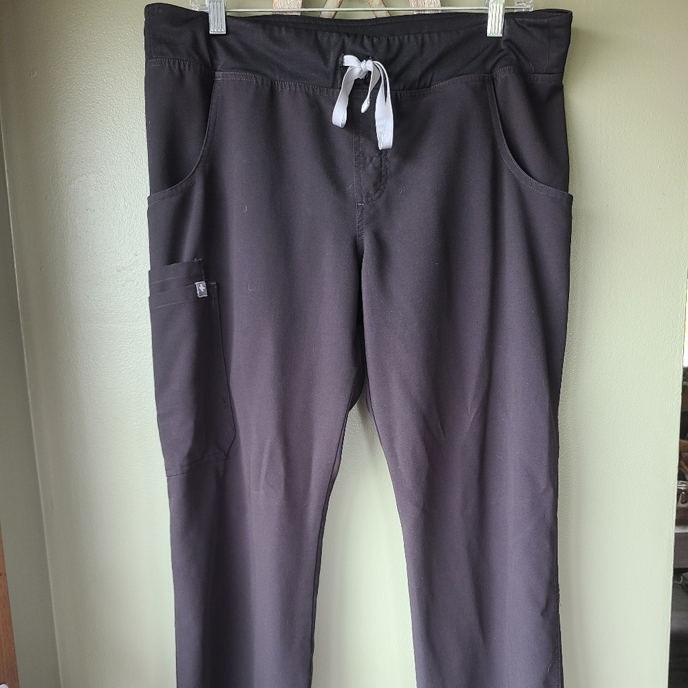 Black Figs cargo scrubs